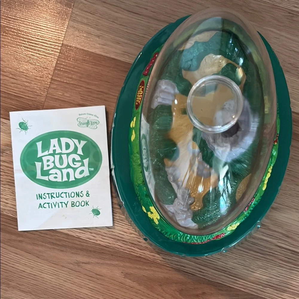 Ladybug Habitat - Green